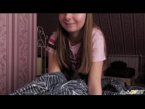❤️ Blonde Sucks her Best Friend Deeply και παίρνει σπέρμα στο στόμα της ❌ Ποιότητα πορνό ❌️❤